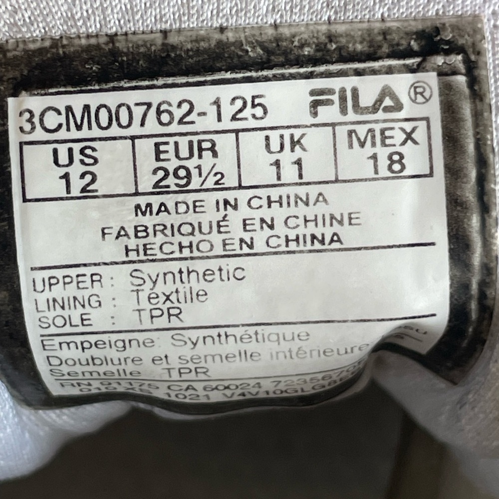 Kids Fila sneakers size 12 - Picture 7 of 7